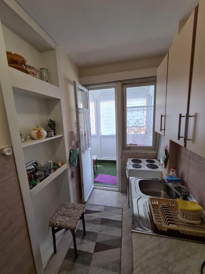 City Centar Apartment Тиват Экстерьер фото